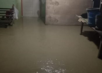 Ratusan rumah warga terendam banjir di Desa Penggalian, Kecamatan, Tebing Syahbandar, Kabupaten Sergai.