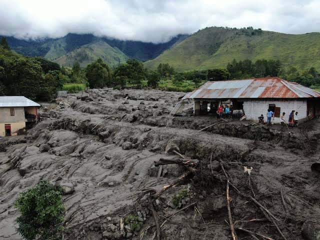 Banjir bandang yang melanda Kenegerian Sihotang.
