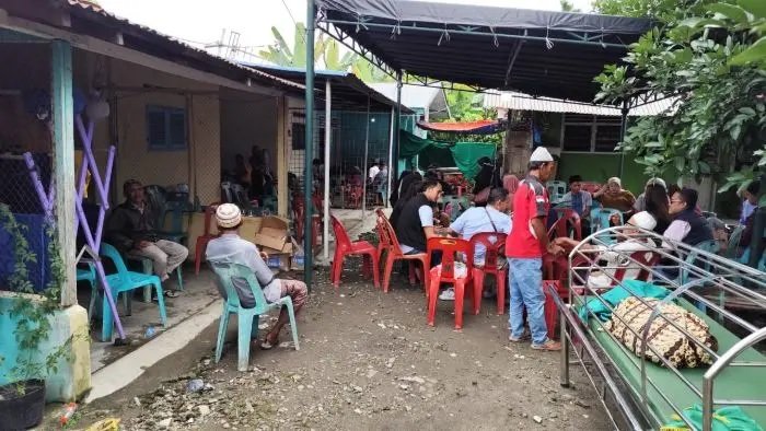 Suasana rumah duka korban tewa tertimpa tiang listrik Kelurahan Rambung Timur, Kecamatan Binjai Selatan, Kota Binjai.
