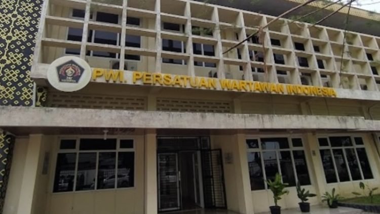Gedung PWI Sumut Jalan Adinegoro Medan. 
