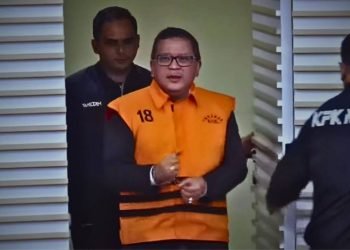 Sekjen PDIP Hasto Kristiyanto ditahan KPK. 