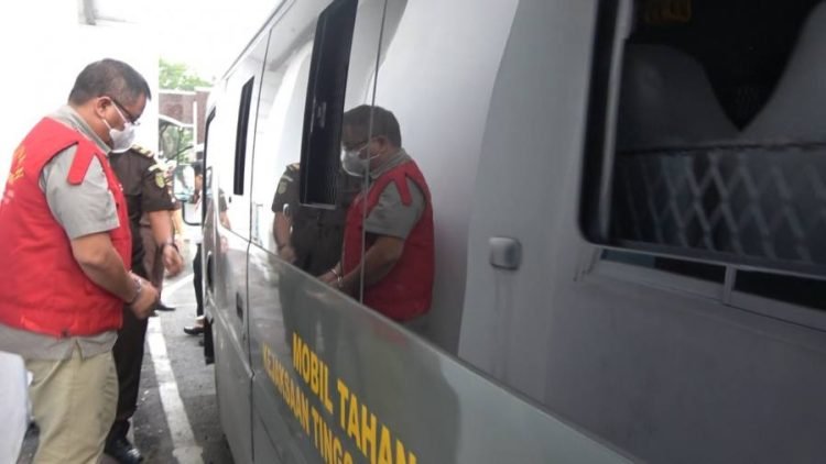 Anggota DPRD Provinsi Sumut periode 2019 - 2024 Jubel Tambunan divonis 3,5 tahun penjara di Pengadilan Tipikor Medan.