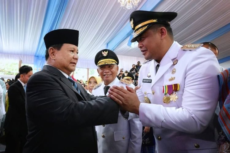 Bobby Nasution dan Surya resmi dilantik Prabowo.