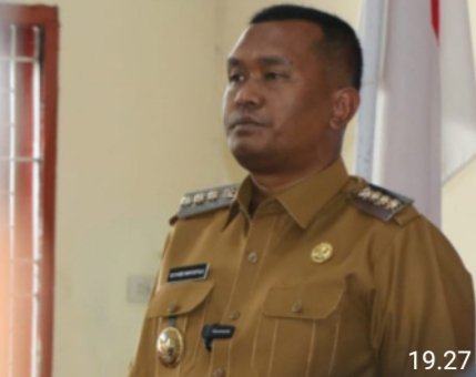 Bupati Toba Effendi Napitupulu SE. (IST)