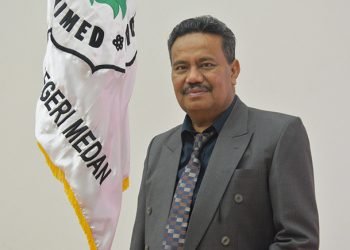 Rektor UNIMED Prof Dr Ir Baharuddin ST MPd.