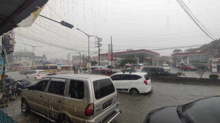 Ilustrasi cuaca ekstrem.