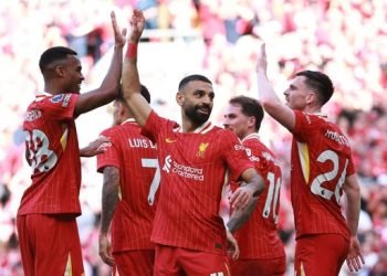 Liverpool resmi juara Liga Inggris usai hajar Tottenham Hotspur 5-1 di pekan ke-34. 