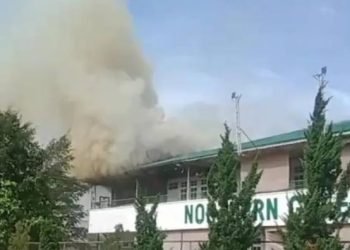 Northern Green School Medan terbakar. 