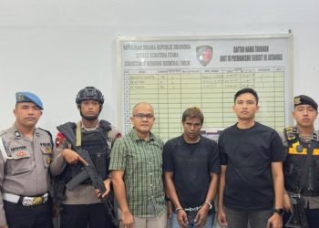 Polisi menangkap satu pelaku pembacokan jaksa. 