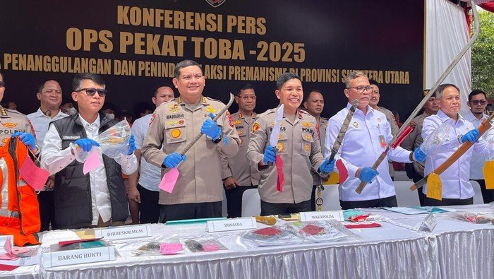 Polda Sumut saat merilis kasus premanisme. 