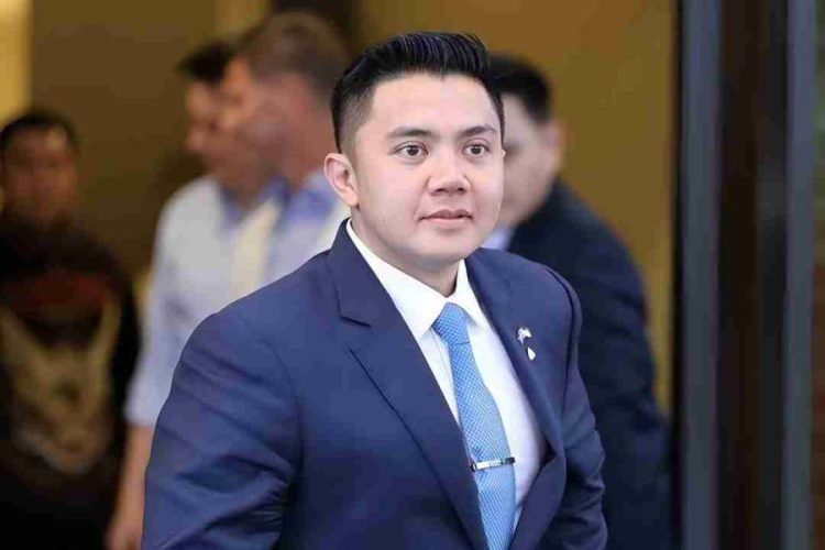 Seskab Teddy Indra Wijaya.