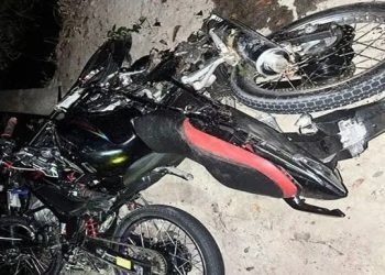 Sepeda motor yang terlibat tabrakan. 