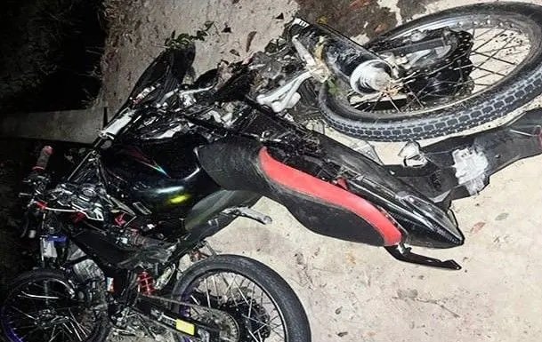 Sepeda motor yang terlibat tabrakan. 