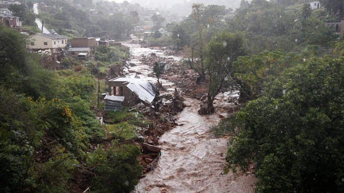 Banjir dan longsor di Afrika Selatan.