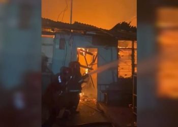 Kebakaran di Jalan Putri Hijau, Kelurahan Kesawan, Kecamatan Medan Barat.