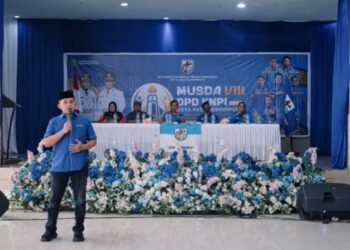 Ricky A Gova Siregar memberikan sambutan usai terpilih sebagai Ketua KNPI Kota Padangsidimpuan periode 2026-2029. (IST)