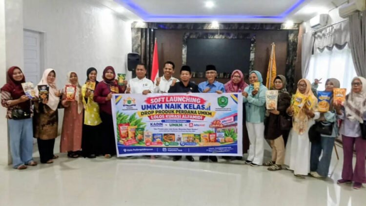 Launching UMKM binaan KADIN Kota Padangsidimpuan di aula Kantor Walikota Padangsidimpuan (19/9/2026). (IST
